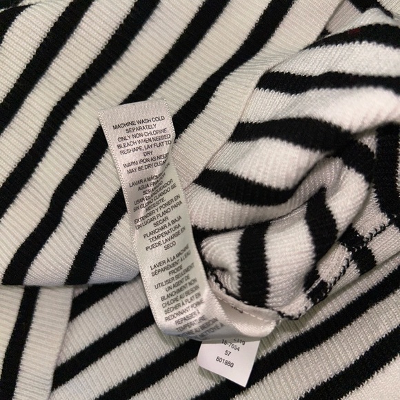 White House Black Market Size M Black & White Striped Long Sleeve Sweater Shirt - Picture 8 of 9